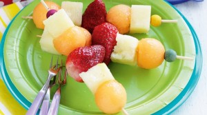 Summer-fruit-sticks-with-Milo-swirl-yoghurt